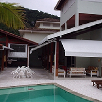 Toldo Articulado para Residência no Parque do Carmo